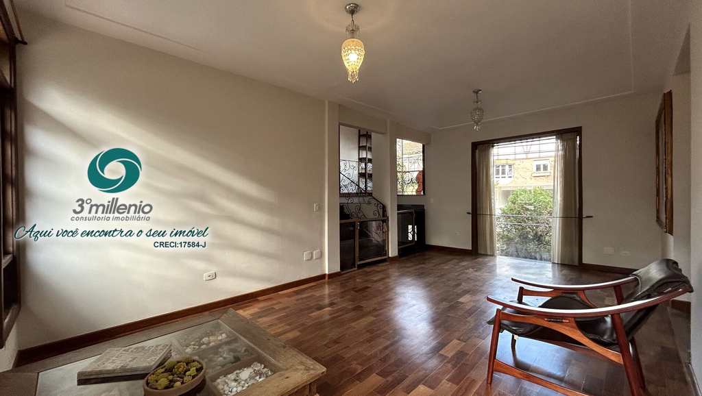 Casa em Cotia, no bairro Jardim São Paulo II