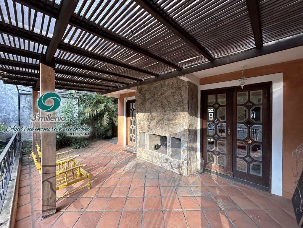 Casa em Cotia, no bairro Jardim São Paulo II