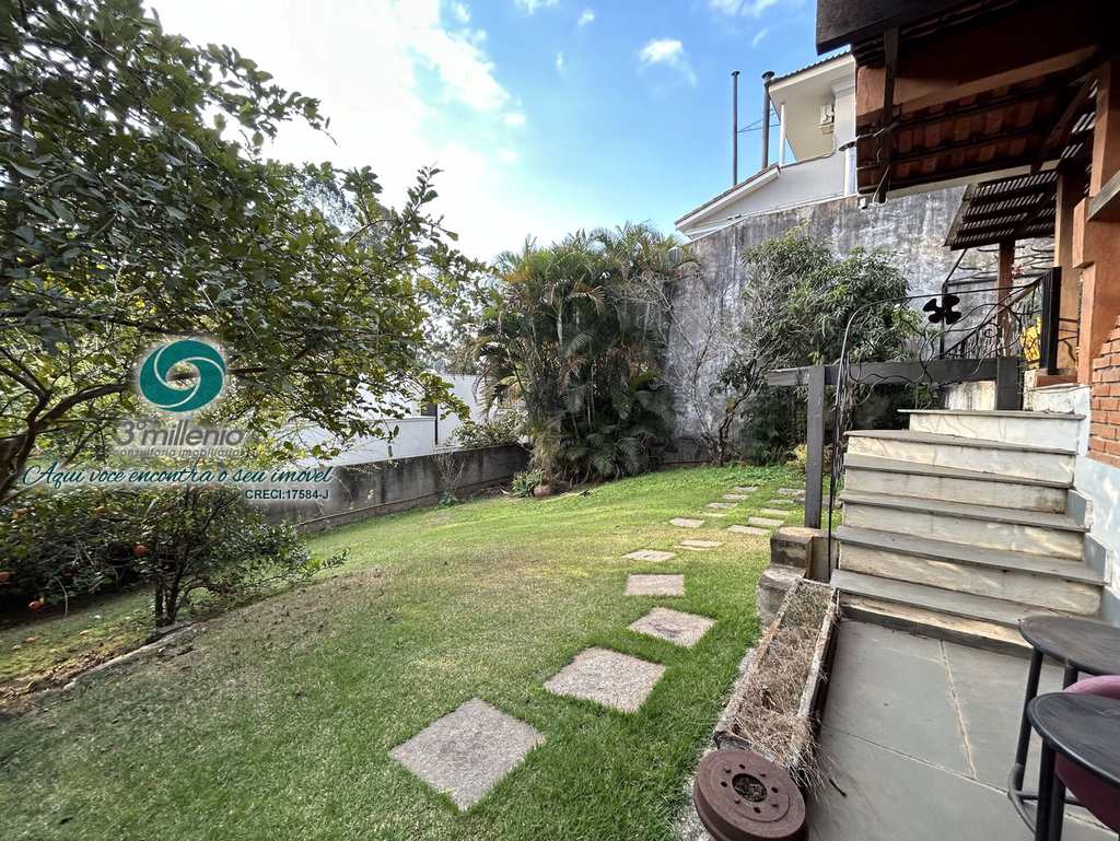 Casa em Cotia, no bairro Jardim São Paulo II