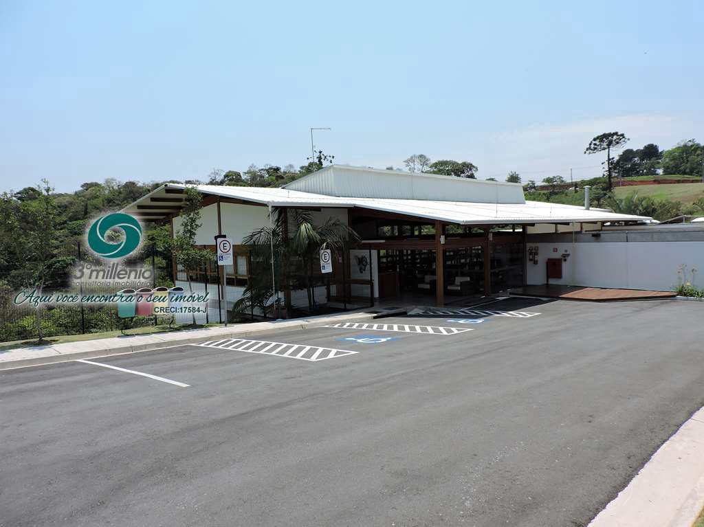 Terreno em Carapicuíba, no bairro Granja Viana