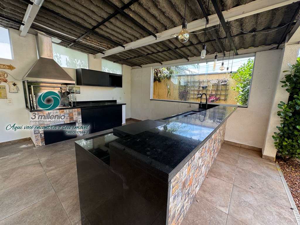 Casa em Cotia, no bairro Bosque do Vianna