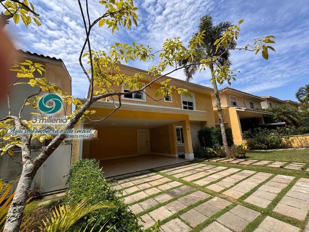 Casa em Cotia, no bairro Bosque do Vianna