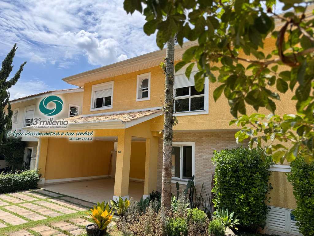 Casa em Cotia, no bairro Bosque do Vianna