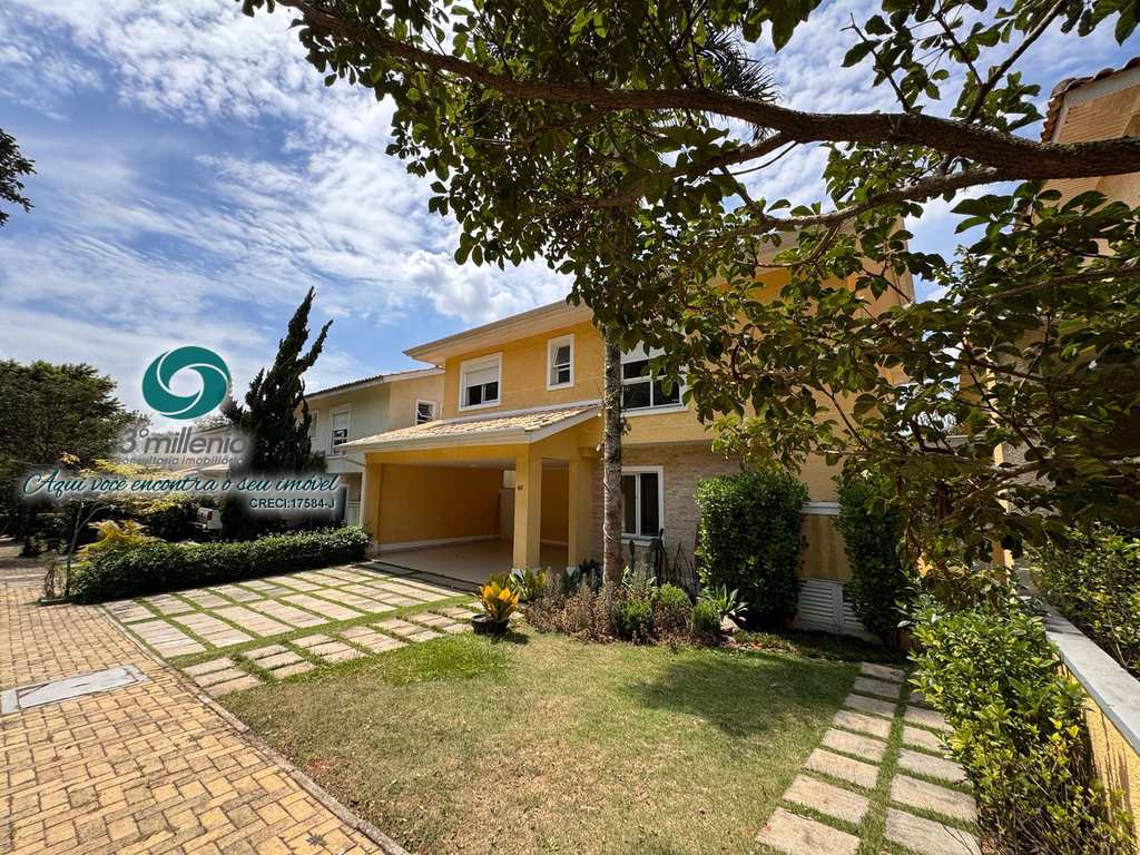 Casa em Cotia, no bairro Bosque do Vianna