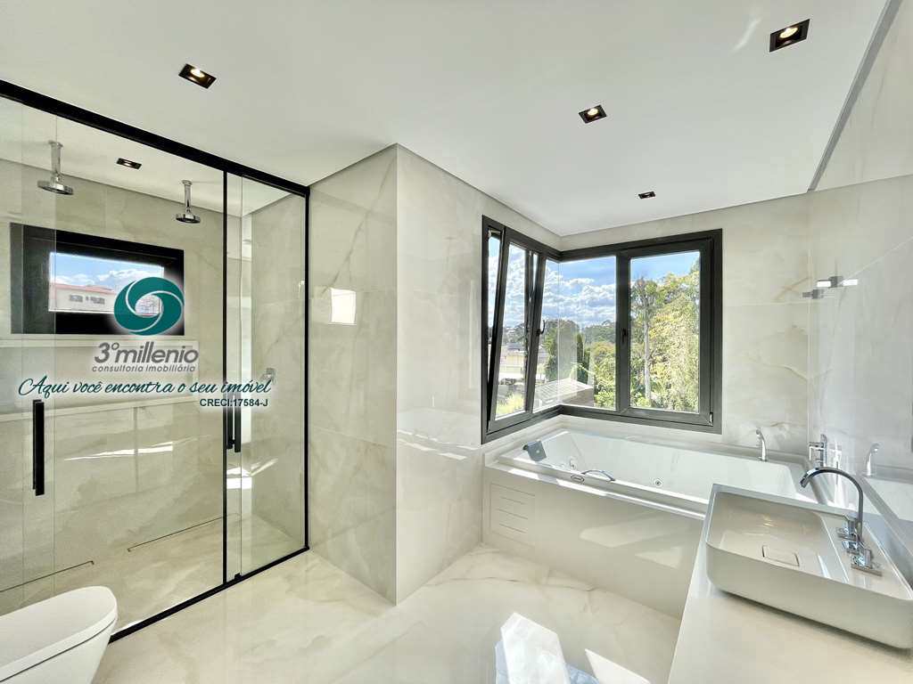 Casa em Cotia, no bairro São Paulo II