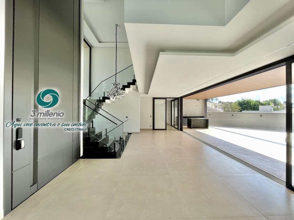 Casa em Cotia, no bairro São Paulo II