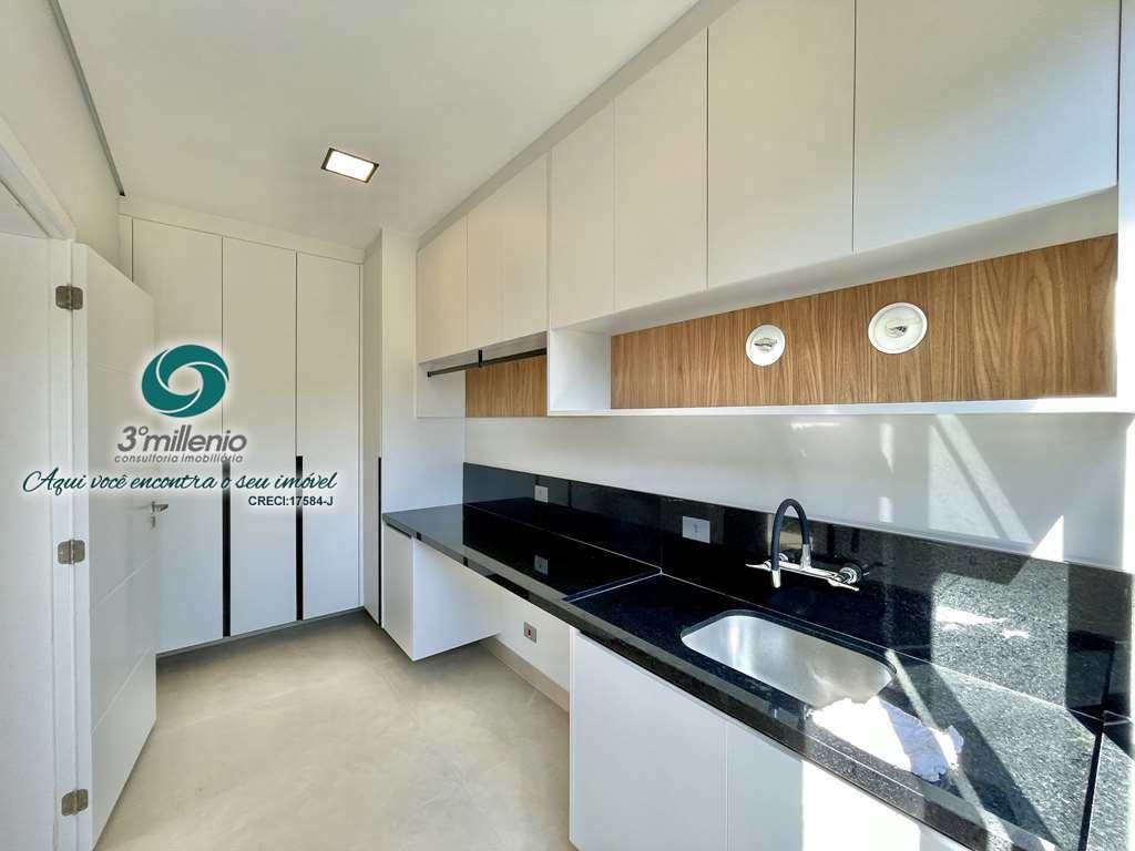 Casa em Cotia, no bairro São Paulo II