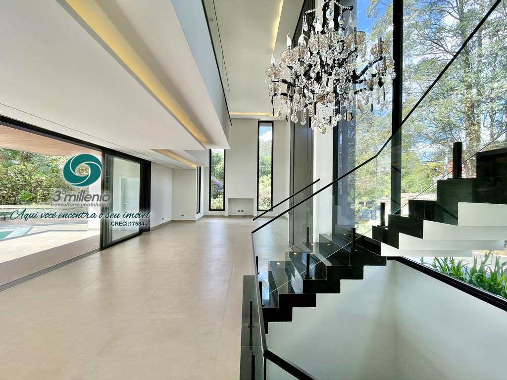 Casa em Cotia, no bairro São Paulo II