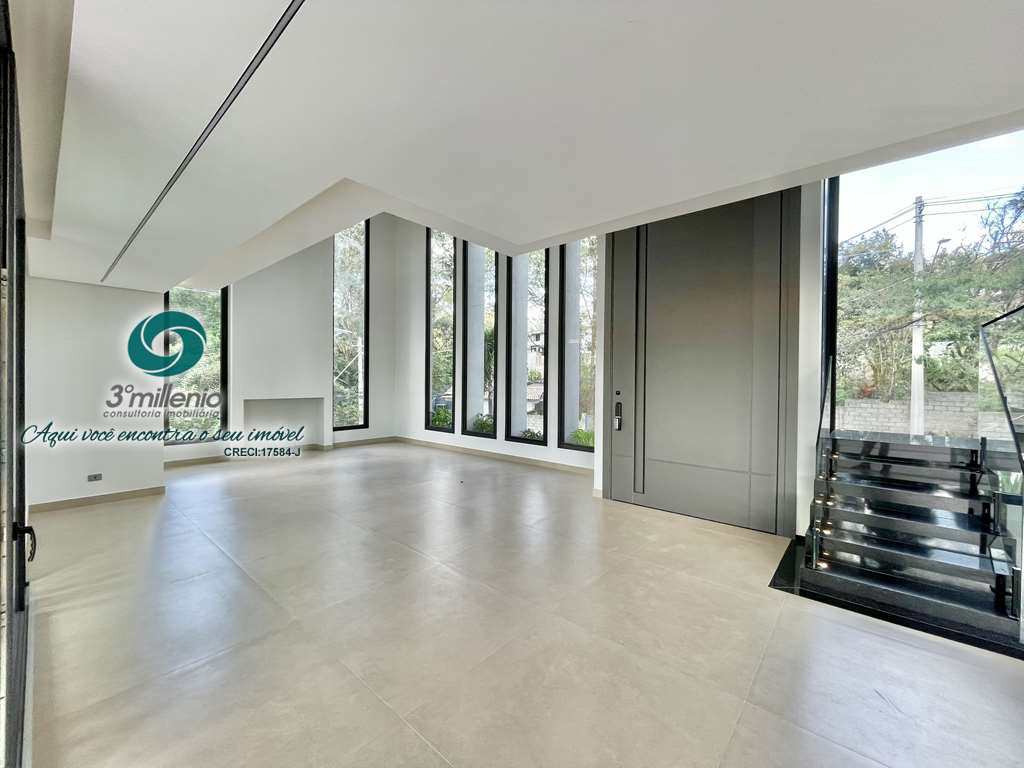 Casa em Cotia, no bairro São Paulo II