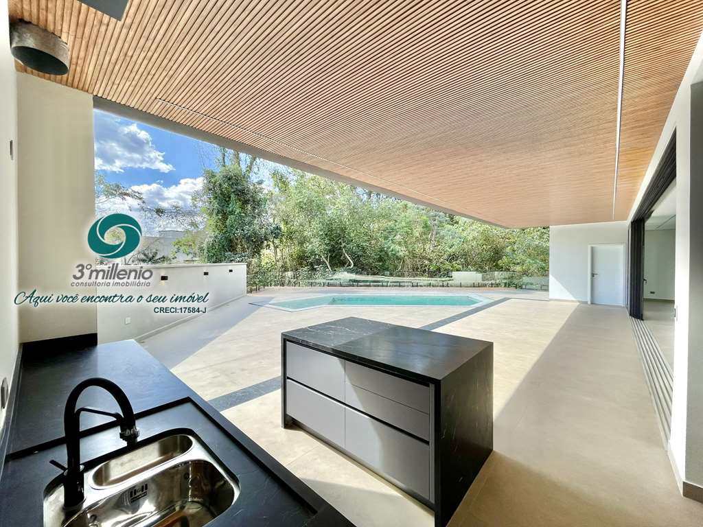 Casa em Cotia, no bairro São Paulo II