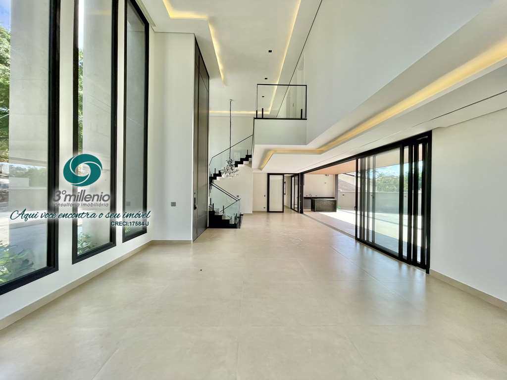 Casa em Cotia, no bairro São Paulo II