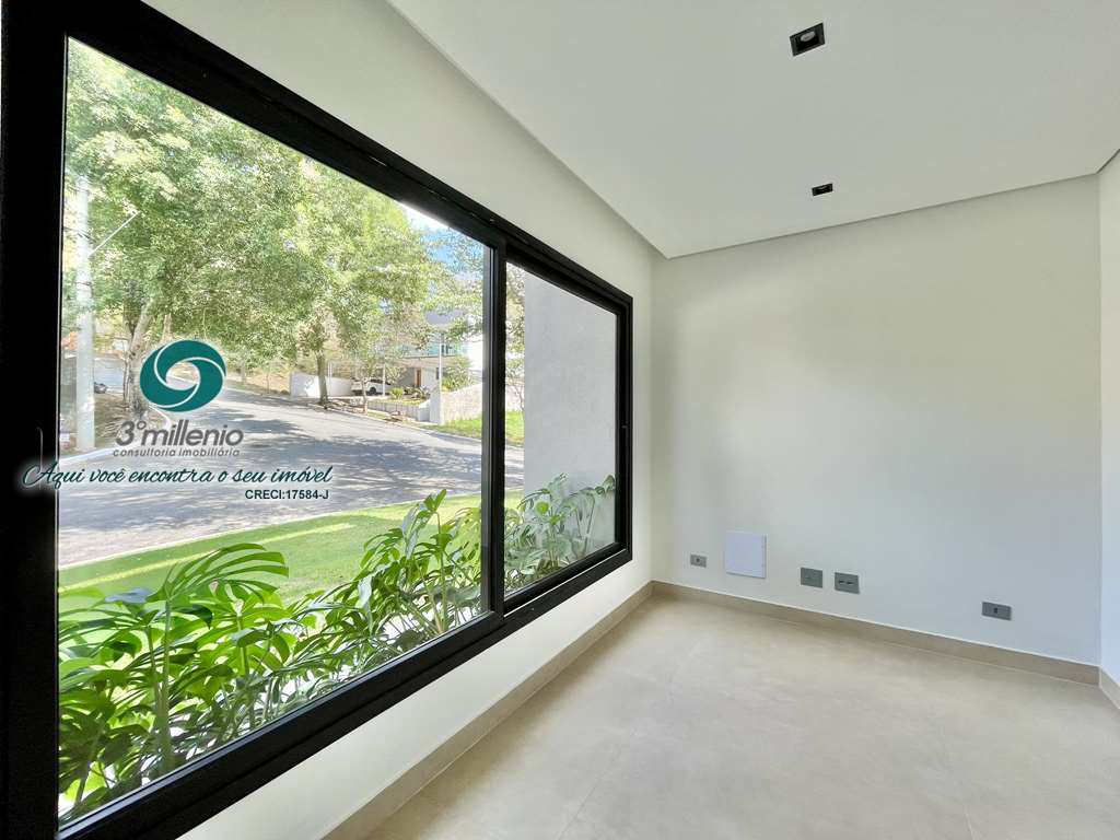 Casa em Cotia, no bairro São Paulo II