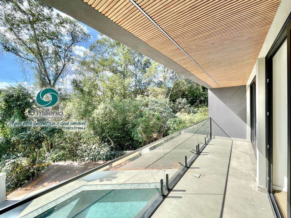 Casa em Cotia, no bairro São Paulo II