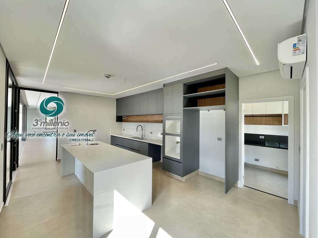 Casa em Cotia, no bairro São Paulo II