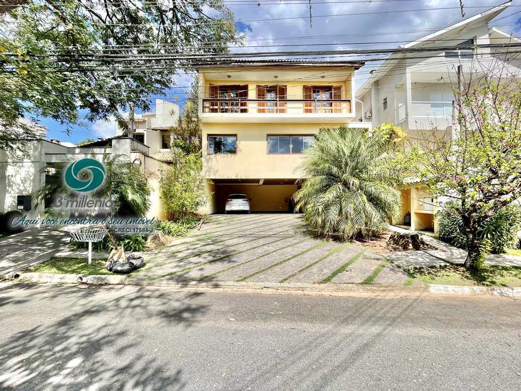 Casa em Cotia, no bairro São Paulo II