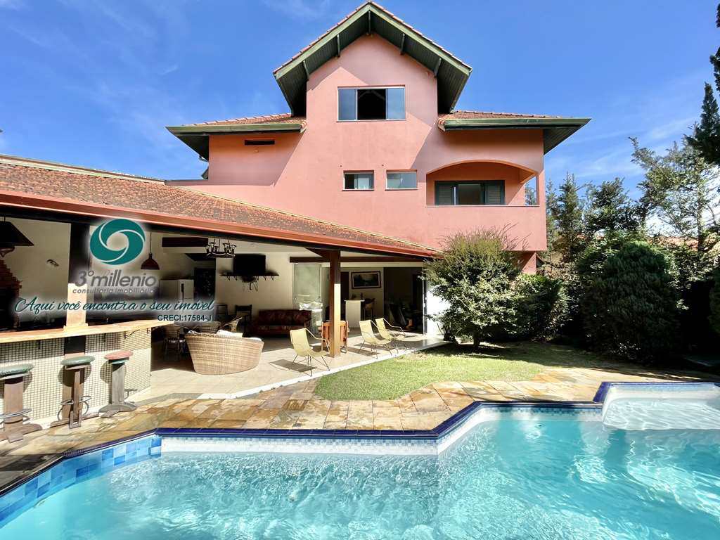 Casa em Cotia, no bairro São Paulo II