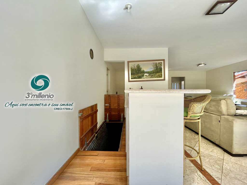 Casa em Cotia, no bairro São Paulo II