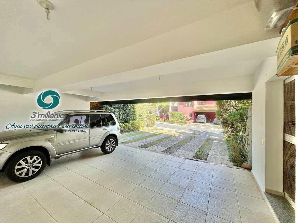 Casa em Cotia, no bairro São Paulo II