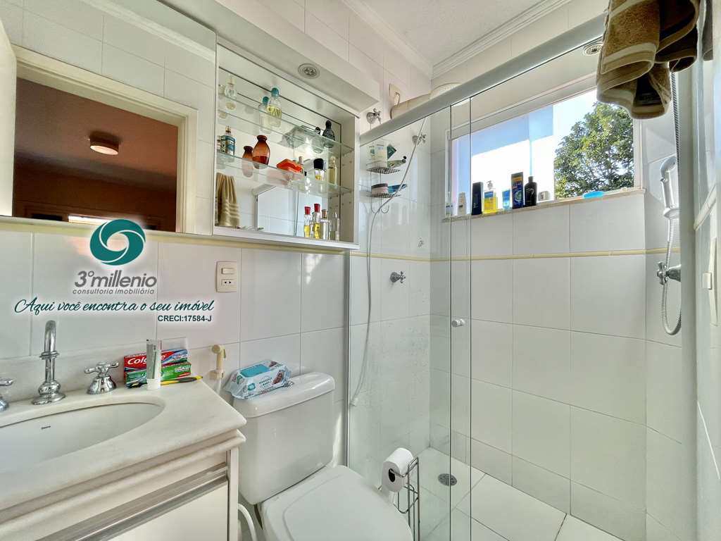 Casa em Cotia, no bairro São Paulo II