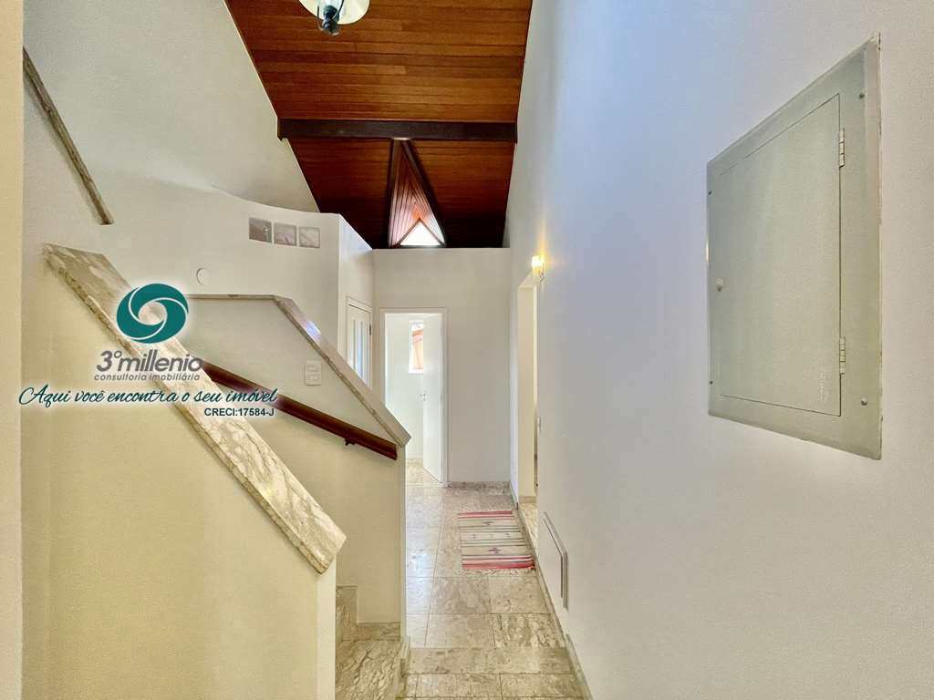 Casa em Cotia, no bairro São Paulo II