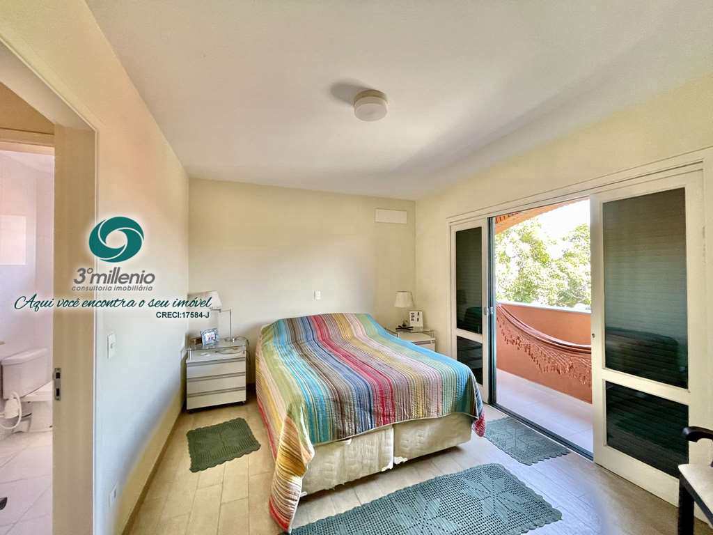 Casa em Cotia, no bairro São Paulo II