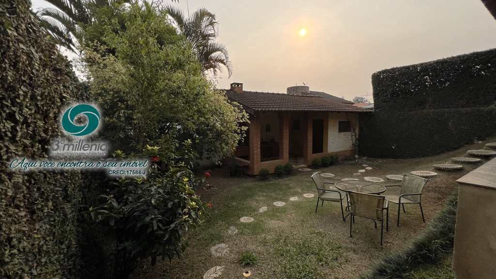 Casa em Cotia, no bairro San Diego Park