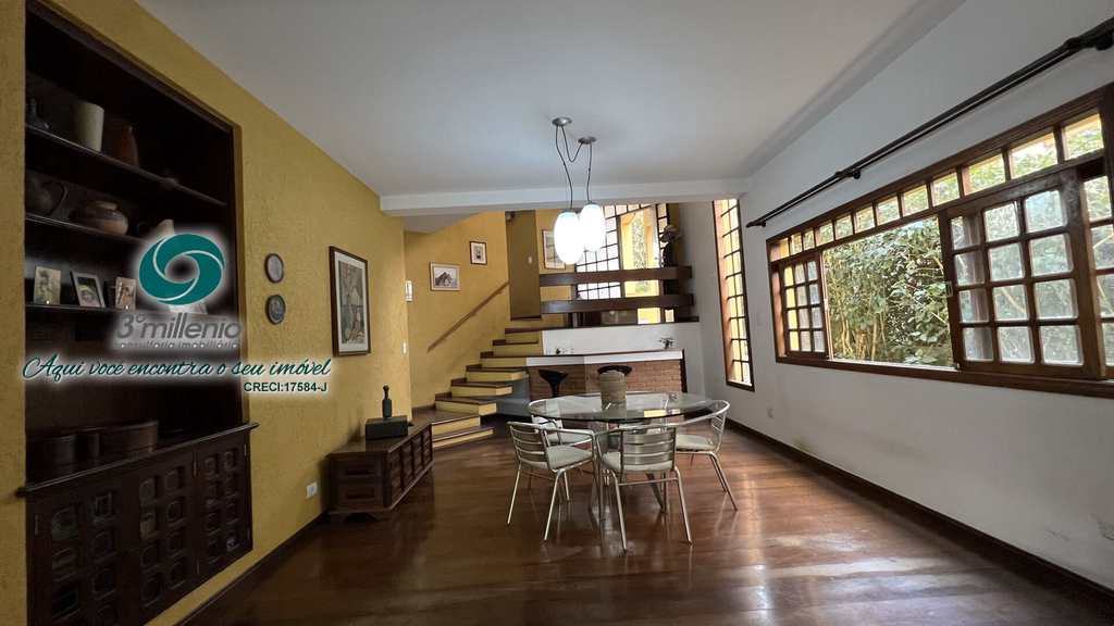 Casa em Cotia, no bairro San Diego Park