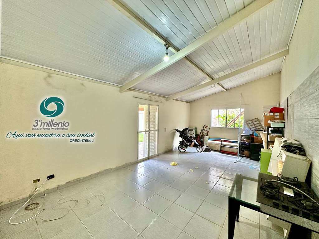 Casa em Jandira, no bairro Nova Higienópolis