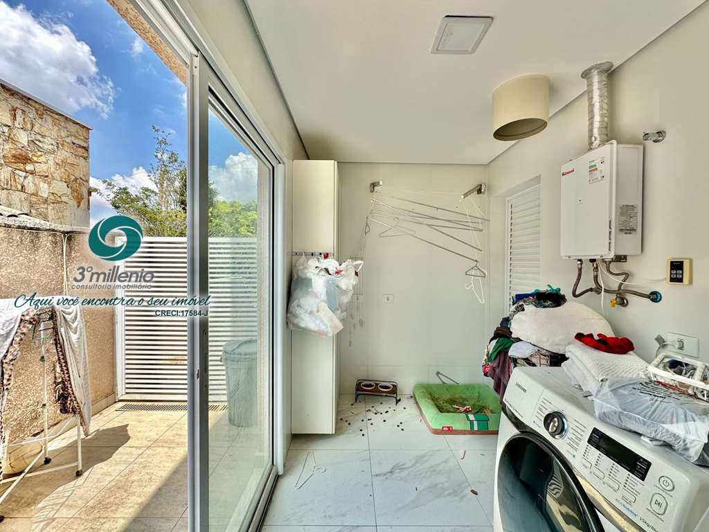 Casa em Jandira, no bairro Nova Higienópolis