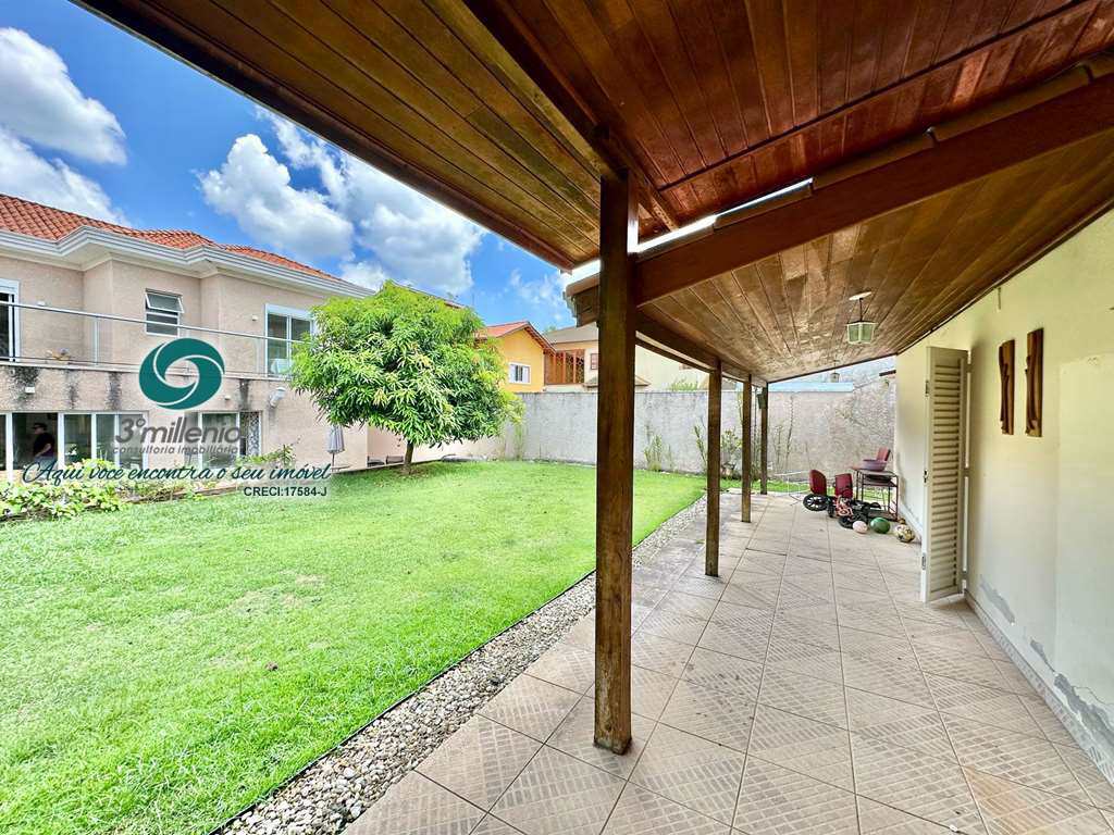 Casa em Jandira, no bairro Nova Higienópolis