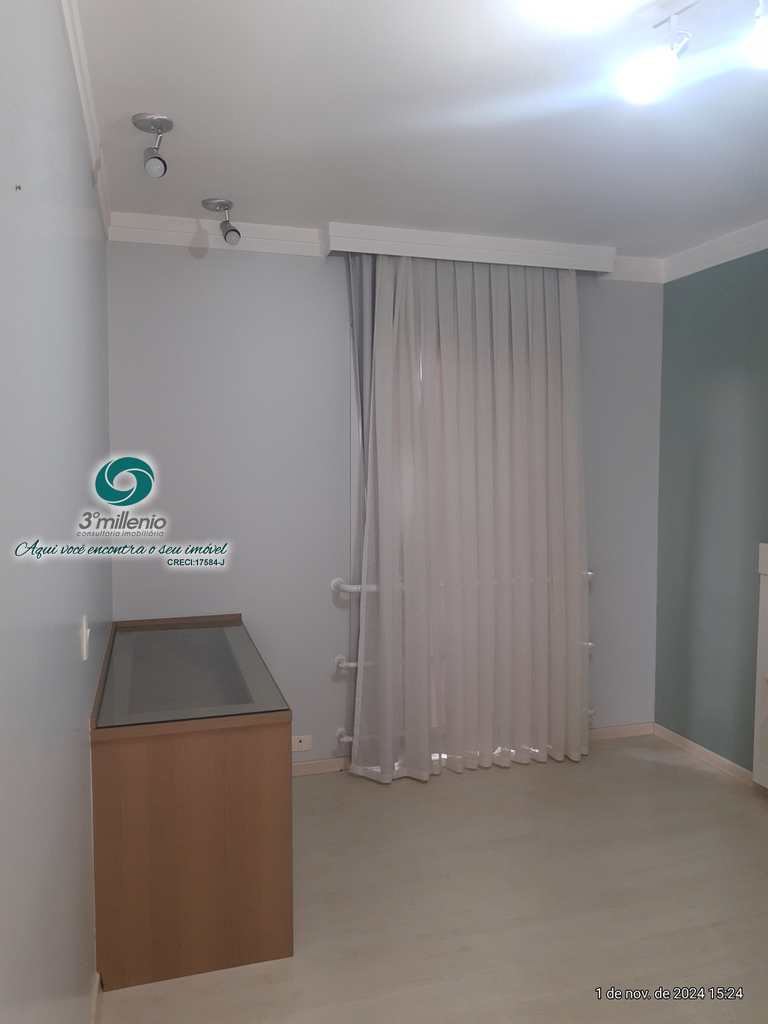 Casa em Cotia, no bairro São Paulo II