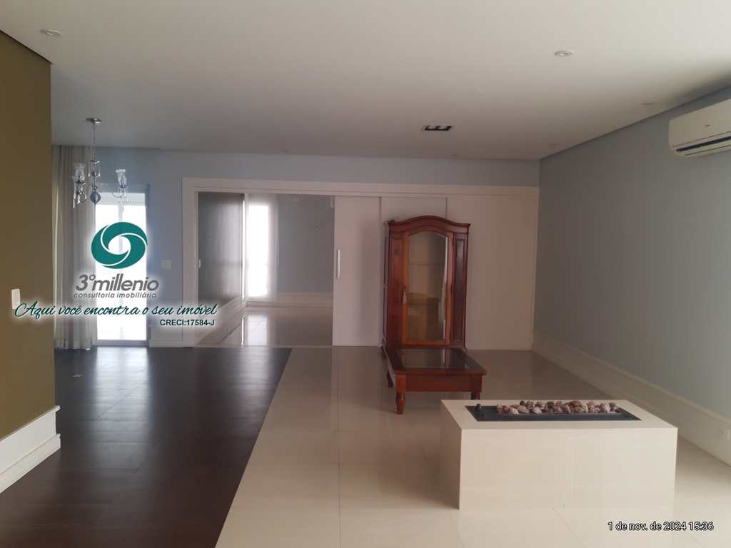 Casa em Cotia, no bairro São Paulo II