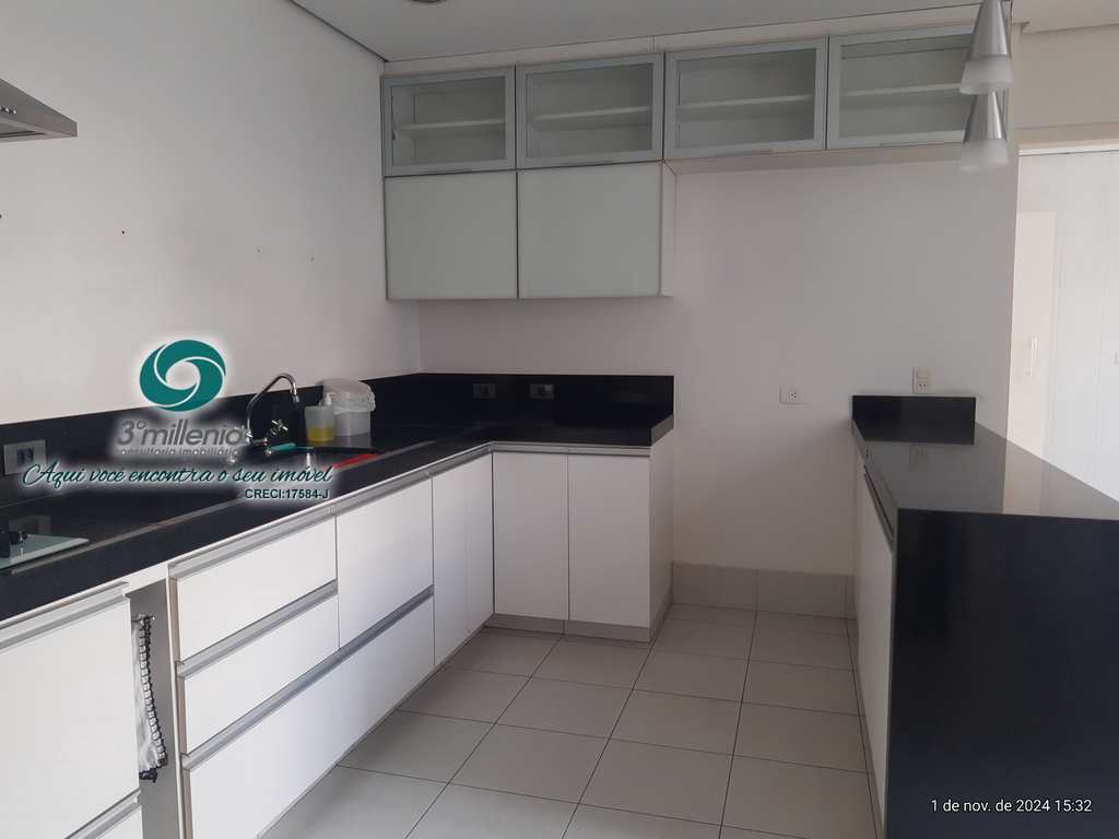 Casa em Cotia, no bairro São Paulo II