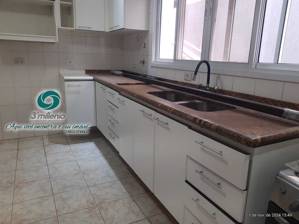 Casa em Cotia, no bairro São Paulo II