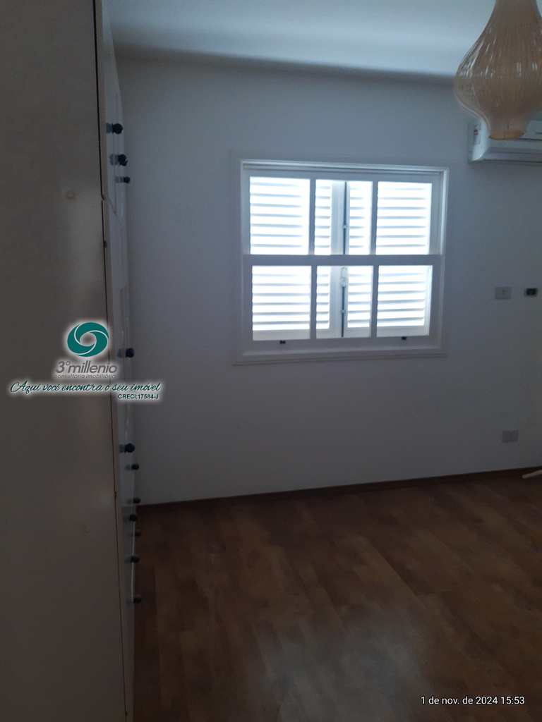 Casa em Cotia, no bairro São Paulo II