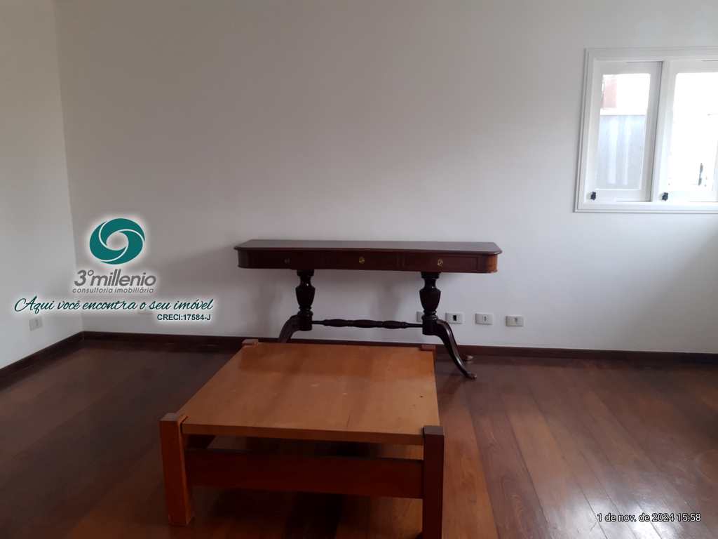 Casa em Cotia, no bairro São Paulo II