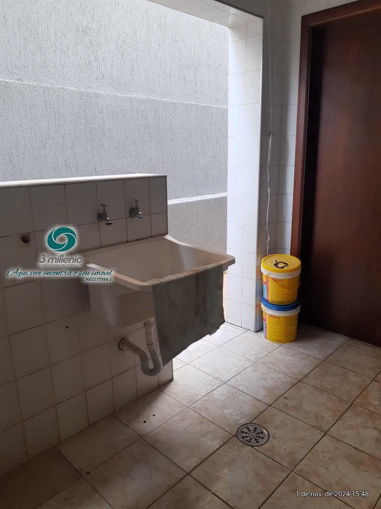Casa em Cotia, no bairro São Paulo II