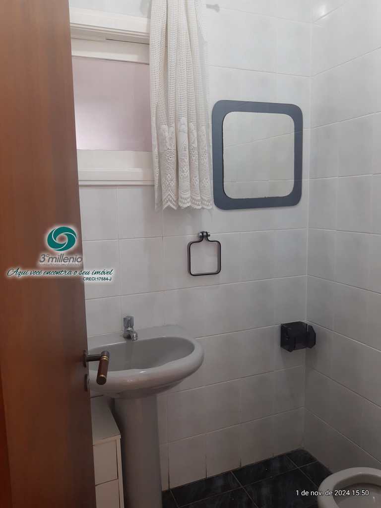 Casa em Cotia, no bairro São Paulo II