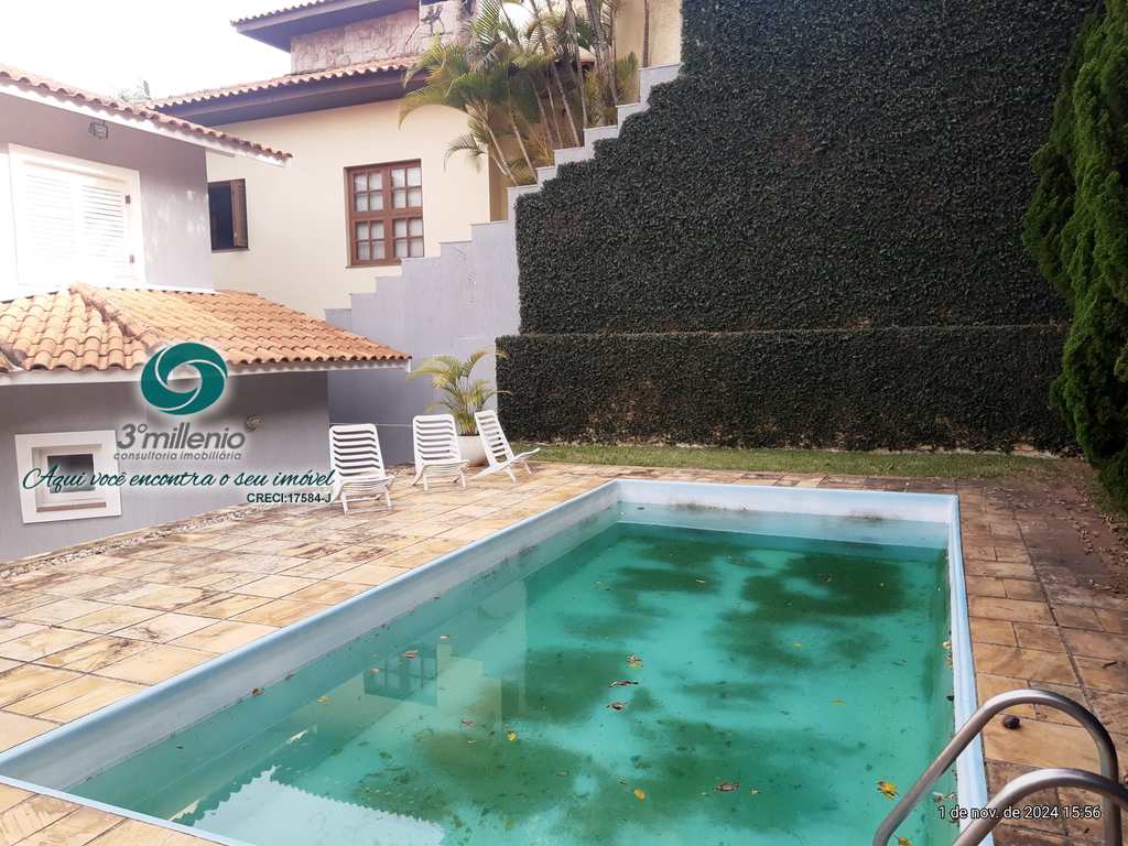 Casa em Cotia, no bairro São Paulo II