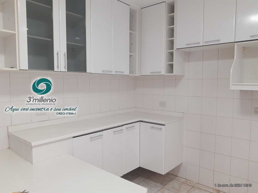 Casa em Cotia, no bairro São Paulo II