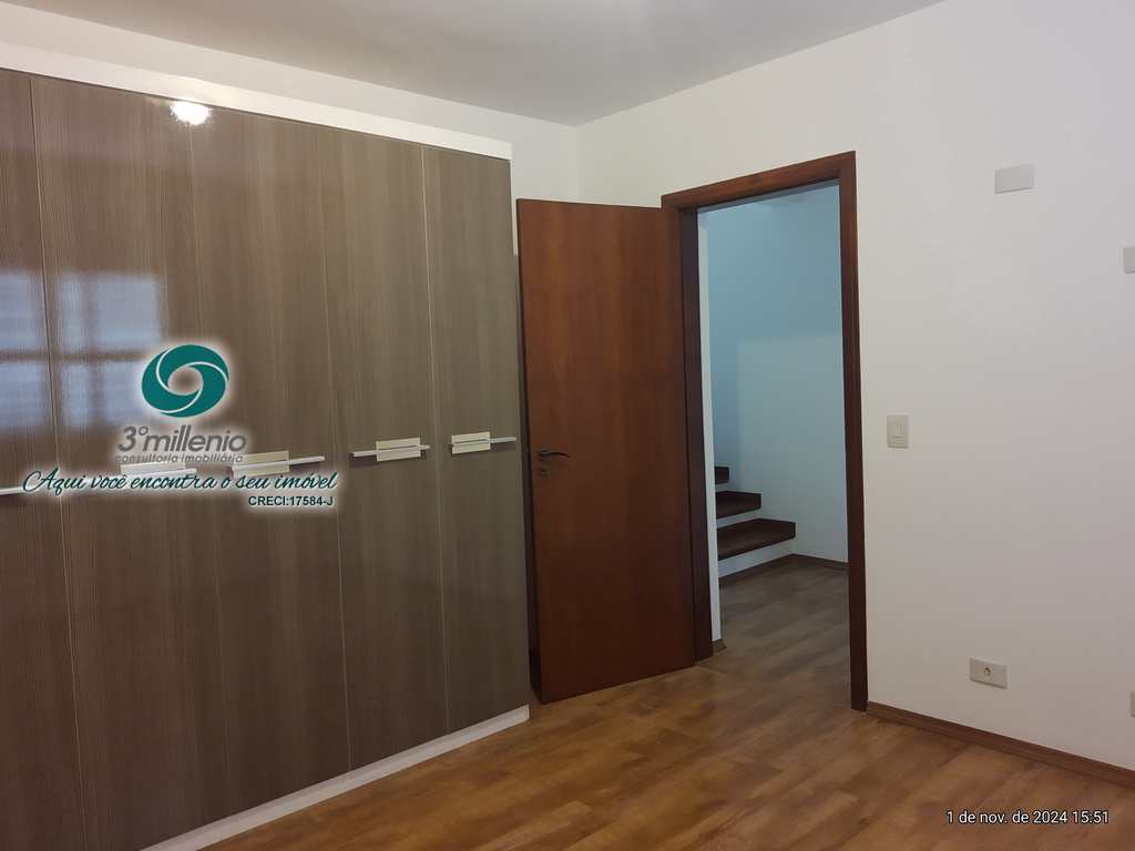 Casa em Cotia, no bairro São Paulo II