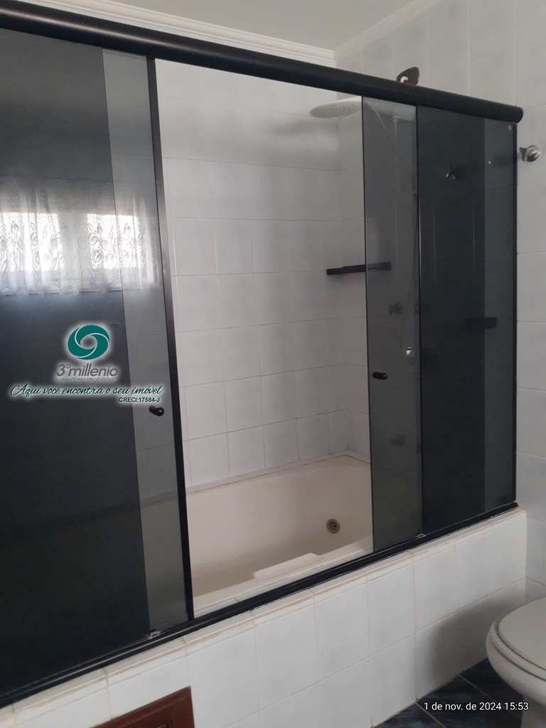 Casa em Cotia, no bairro São Paulo II