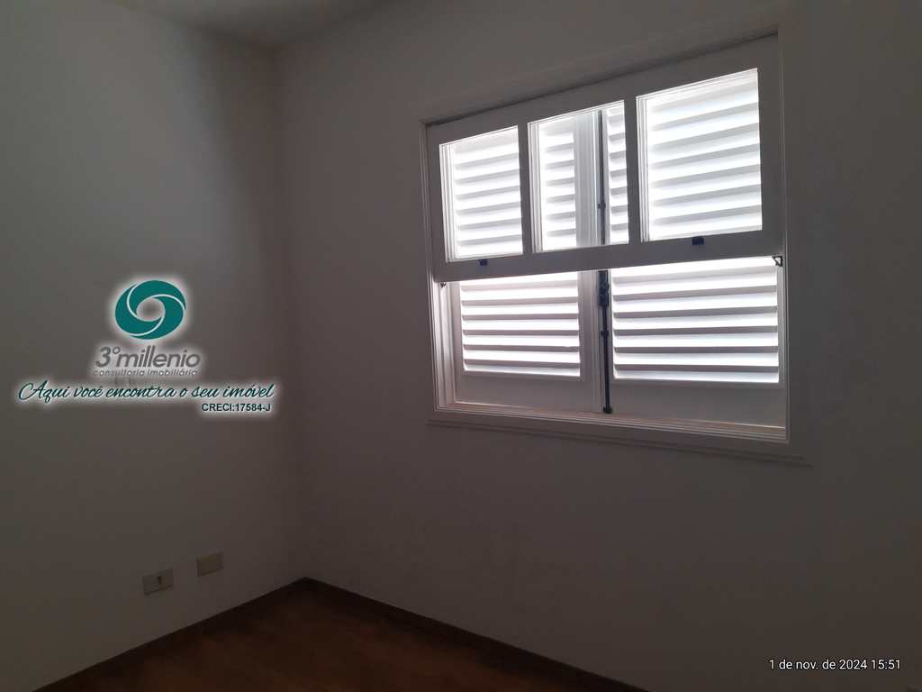 Casa em Cotia, no bairro São Paulo II