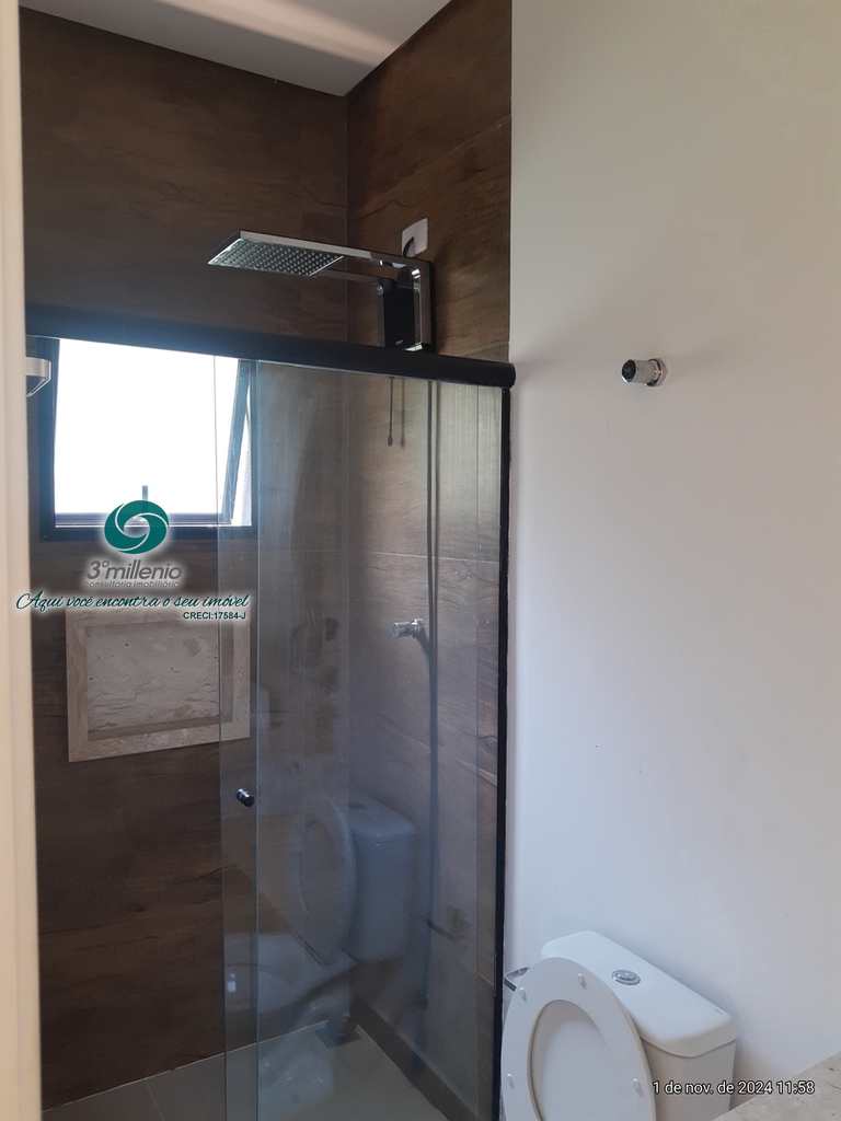 Casa em Cotia, no bairro Pitas