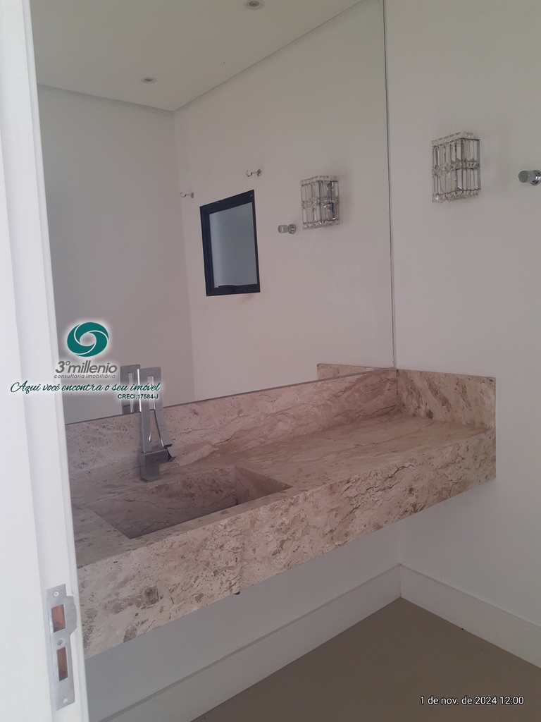 Casa em Cotia, no bairro Pitas