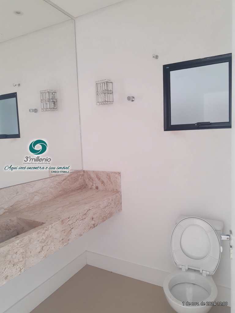 Casa em Cotia, no bairro Pitas
