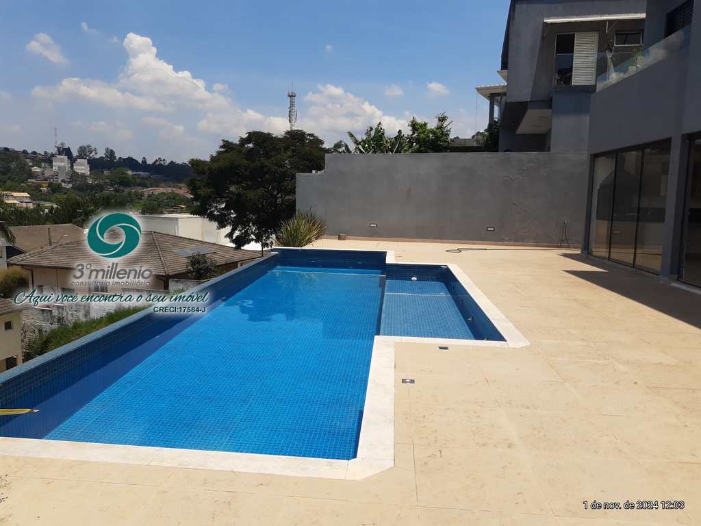 Casa em Cotia, no bairro Pitas