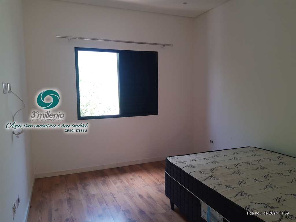 Casa em Cotia, no bairro Pitas
