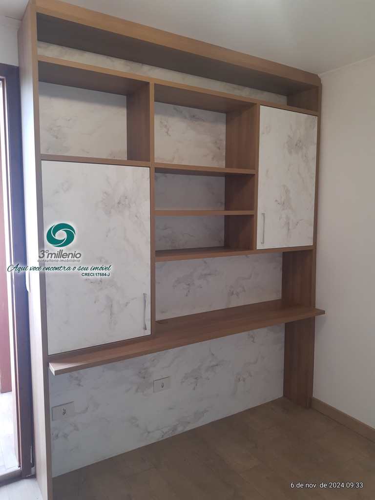 Casa em Carapicuíba, no bairro Golf Village