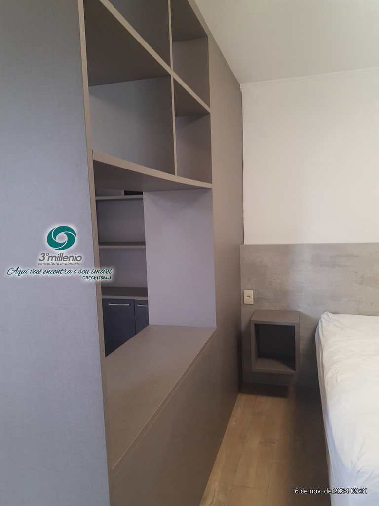 Casa em Carapicuíba, no bairro Golf Village